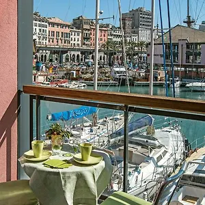 Sull'acqua Del Porto Antico Appartamento
